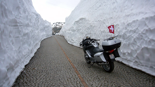 Gotthardpass, Passhöhe alte Strasse