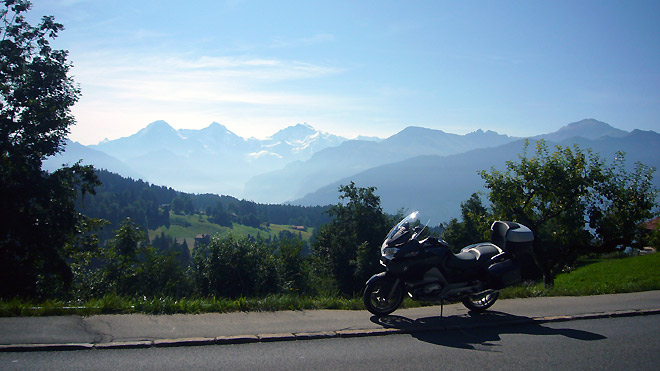 RT und Eiger, Mönch und Jungfrau von Batenberg aus