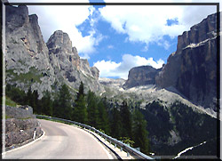 Dolomiten, Sellapass