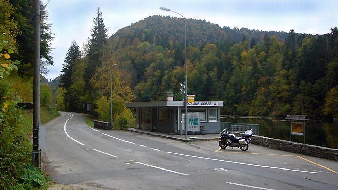 Schweiz. Zollstation Biaufond (Kt. Neuenburg)