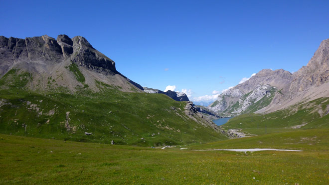Fahrt hinunter zum Stausee