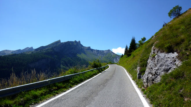 Passstrasse Richtung Sanetsch