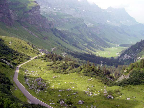Blick hinab Urnerboden