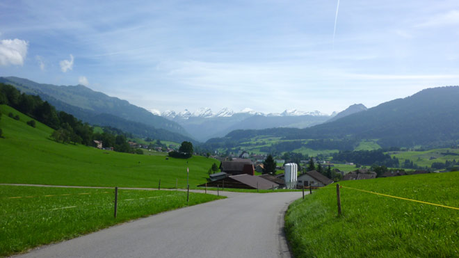 Strasse nach Neu St. Johann