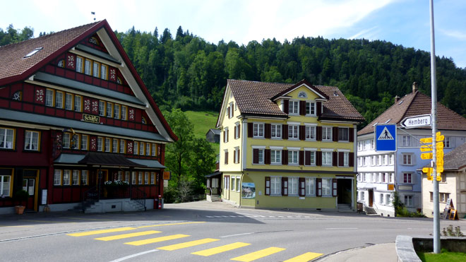 Abbiegen nach Hemberg