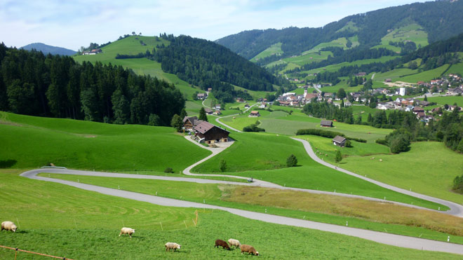 Richtung Hemberg