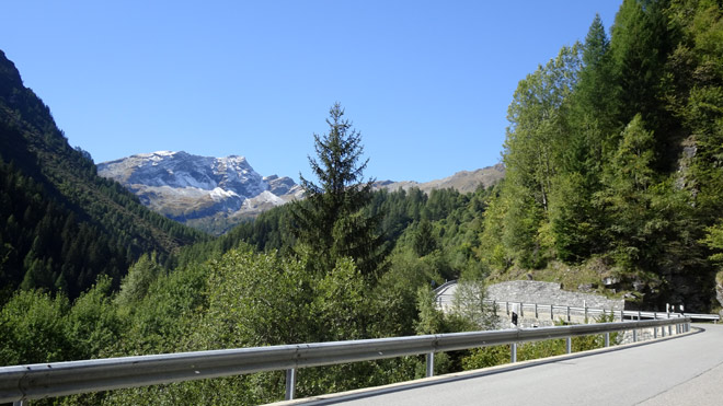 Richtung Bosco Gurin