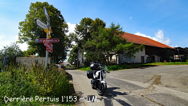 Derrière Pertuis, 1'153 m.ü.MB.