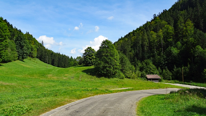 Talfahrt Richtung Les Vieux Prés