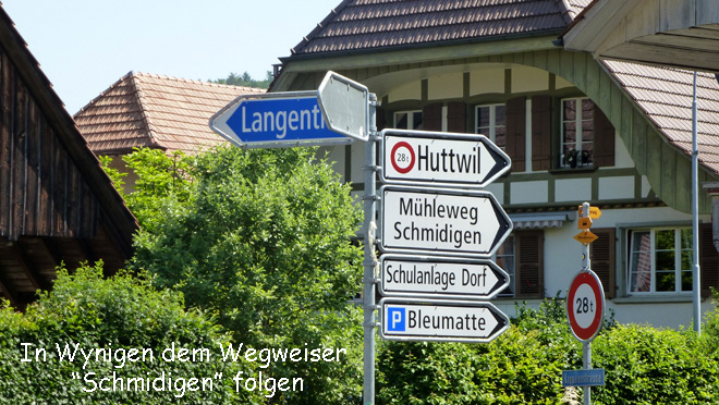Biege hier nach recht ab zum 2. Pass dem Kappelen