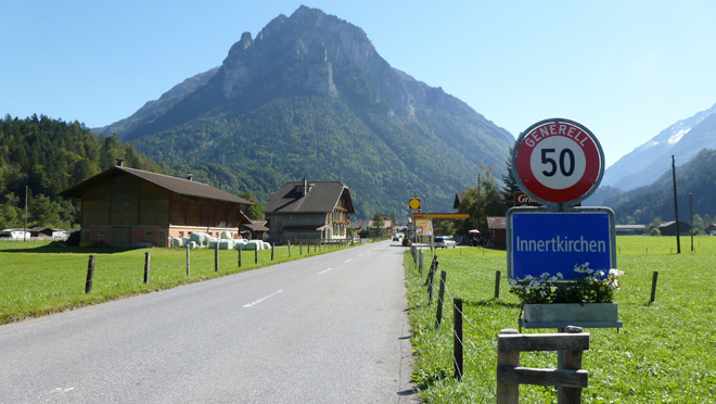 Innertkirchen Start und Ziel einer Fahrt ins Gental hinauf zum Engstlensee (BE)