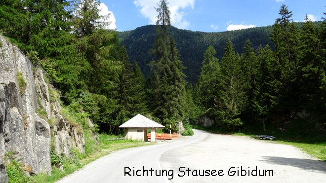 Richtung Stausee Gibidum