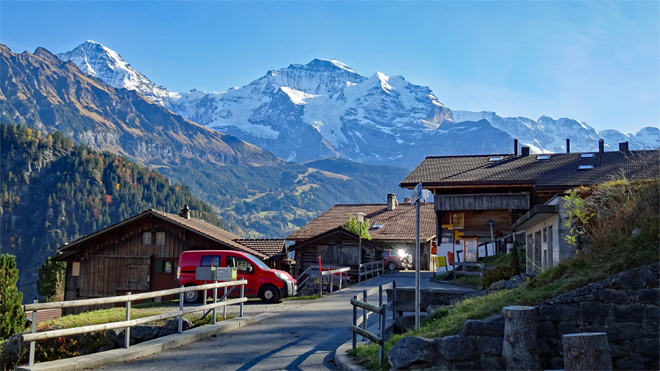 Isenfluh, Sicht auf das Jungfraumassiv