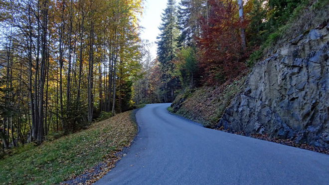 Bergwärts nach Isenfluh