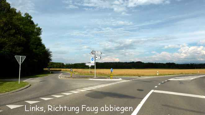 Nach links Richtung Faug abbiegen