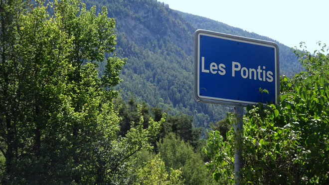 Les Pontis