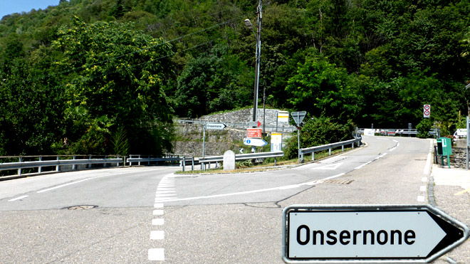Abzweigung Richtung Valle Onsernone und Valle die Vergeletto