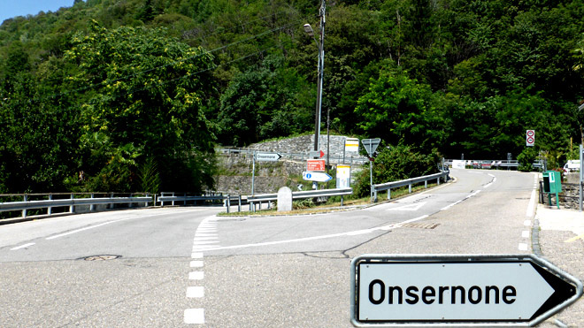 Abzweigung Richtung Valle Onsernone und Valle die Vergeletto