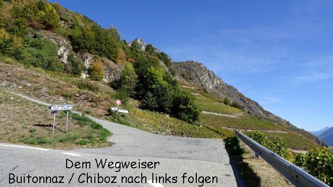 Dem Wegweiser nach Buitonnaz / Chiboz nach links folgen