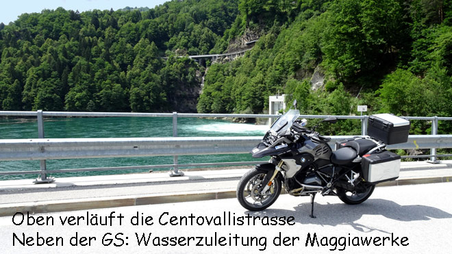 Brücke, oben die Centovallistrasse, Neben der GS: Zuleitung der Maggiawerke
