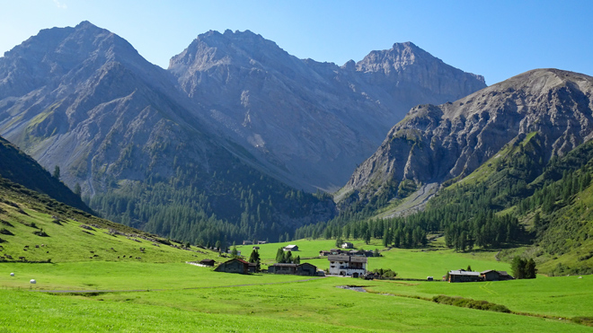 Richtung Walserhuus