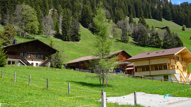 Turbach ist ein langgezogenes Dorf mit meist einzelnen Häusern