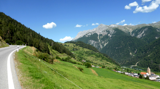 Nach Ramosch, auf dem Weg nach Vnà