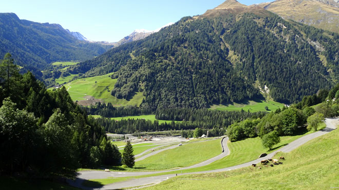 Nach Ghirone, bergwärts