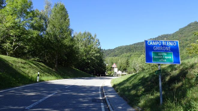 Richtung Campo Blenio, Luzzone
