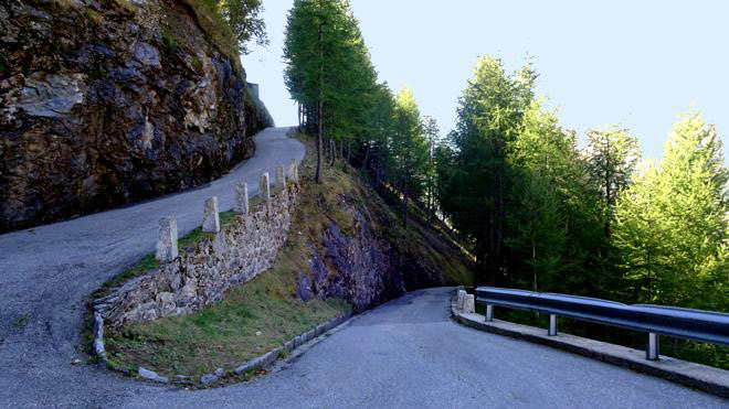 Bergfahrt zum nächsten Tunnel