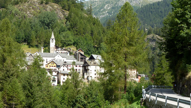 Ortschaft Fusio, nun weiter zum Stausee Sambucco