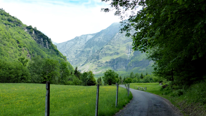 Weiter ins tal hinein