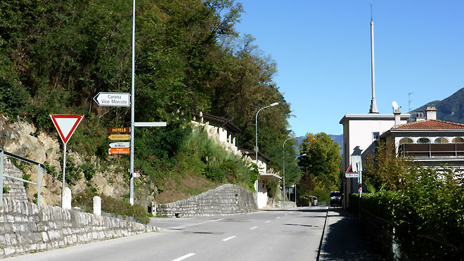Richtung Carona abbiegen