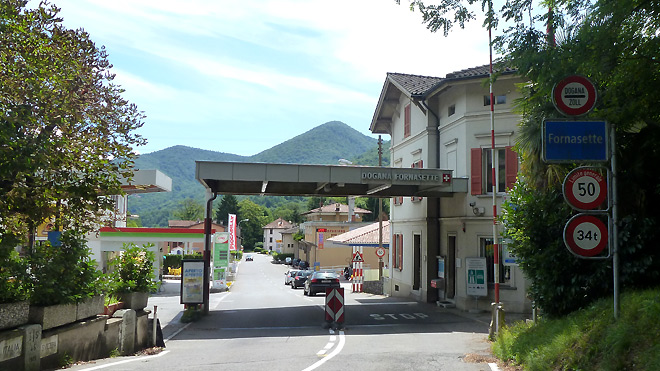 Bei Fornasette zurück in die Schweiz